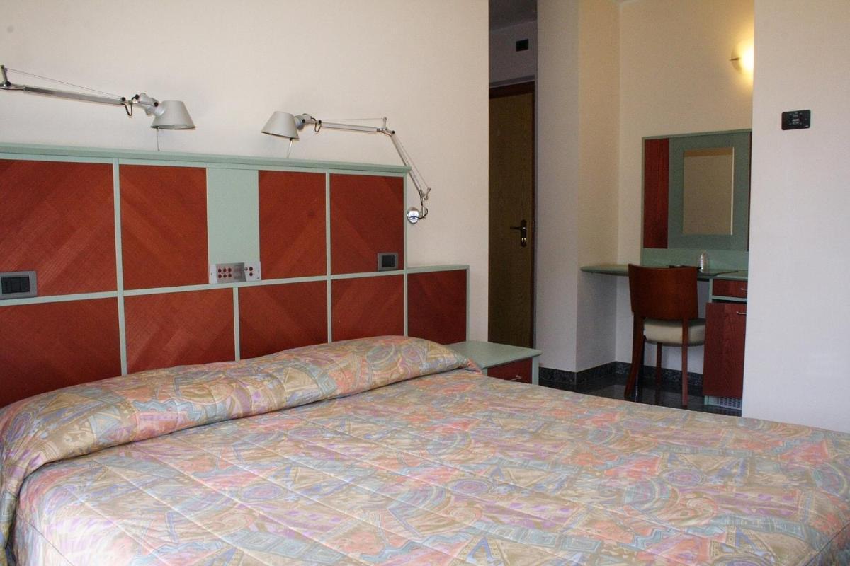Hotel Derby Aprica Eksteriør bilde