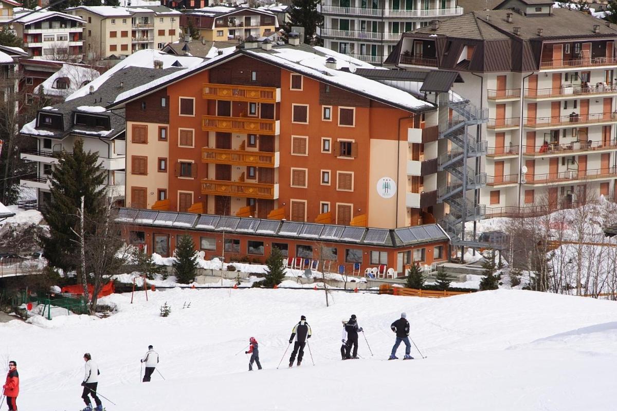 Hotel Derby Aprica Eksteriør bilde