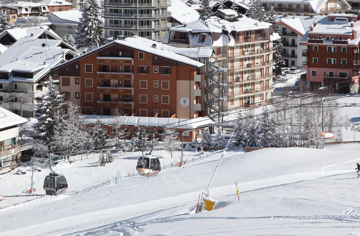 Hotel Derby Aprica Eksteriør bilde
